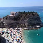 Casa Lucky Intero Apartmán Tropea