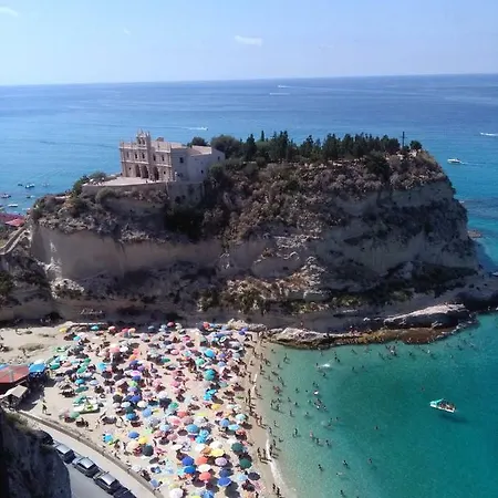Casa Lucky Intero Apartmán Tropea