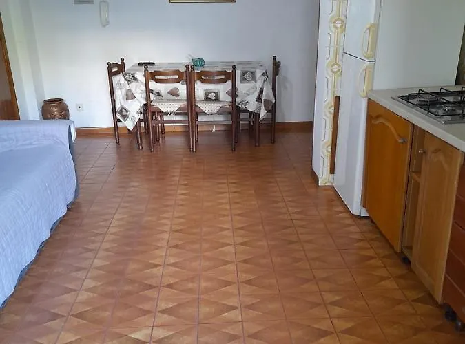 Casa Lucky Intero شقة